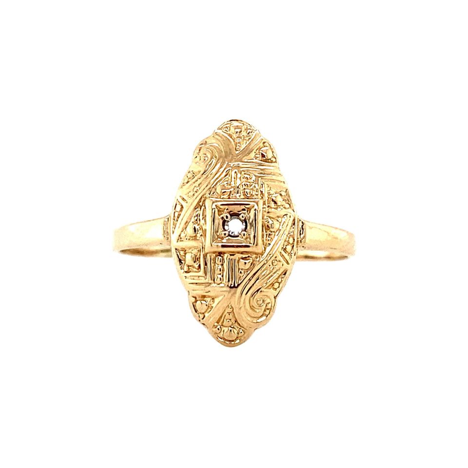 Vintage 14K Gold Ring with Diamond