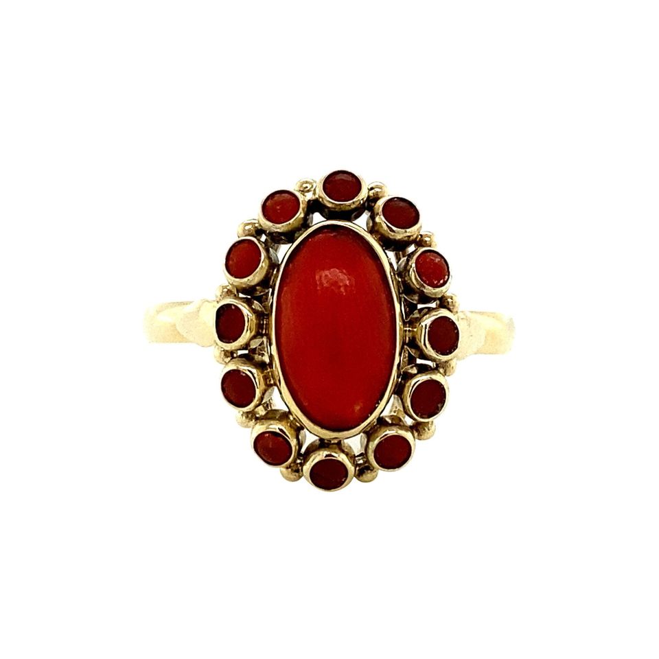 Vintage 14K Gold Cluster Ring with Red Coral