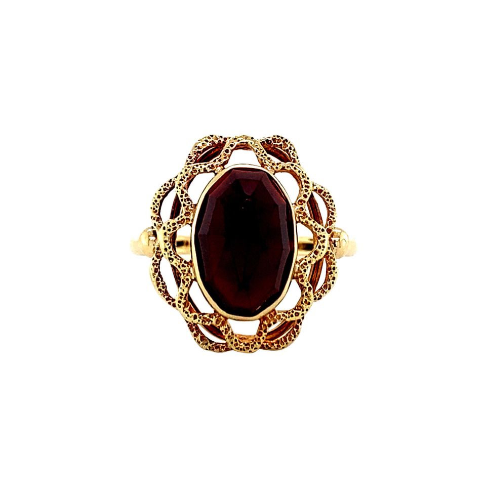 Vintage 14K Gold Ring with Garnet