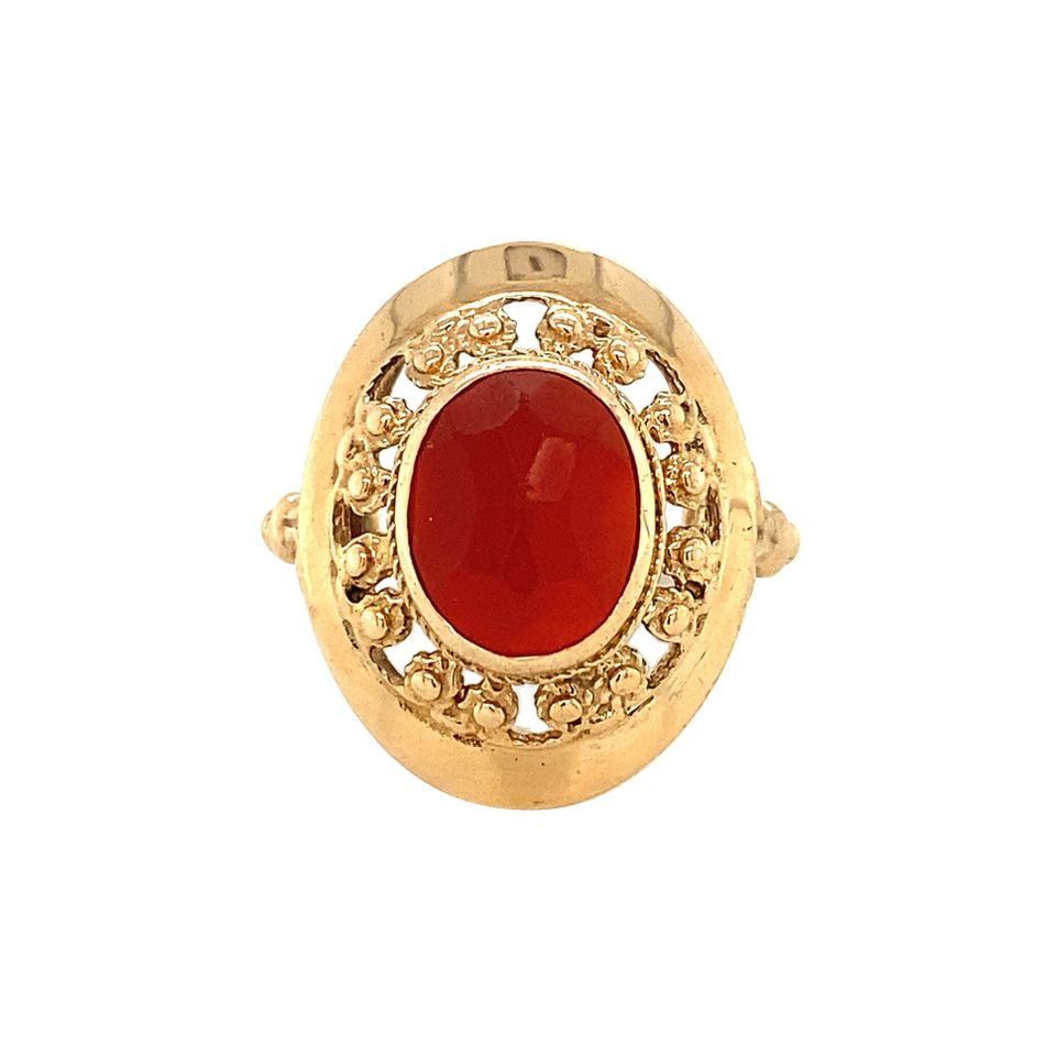 Vintage 14K Gold Ring with Carnelian