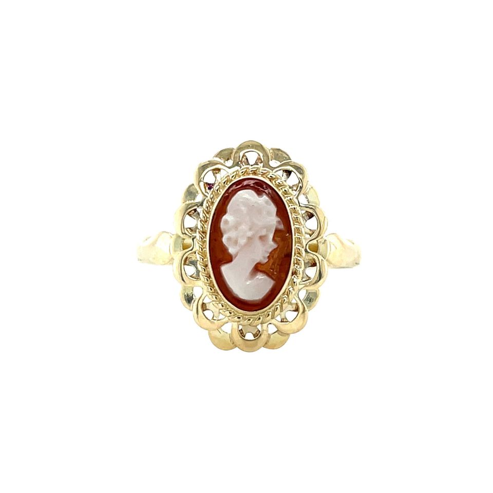 Vintage 14K Gold Ring with Cameo