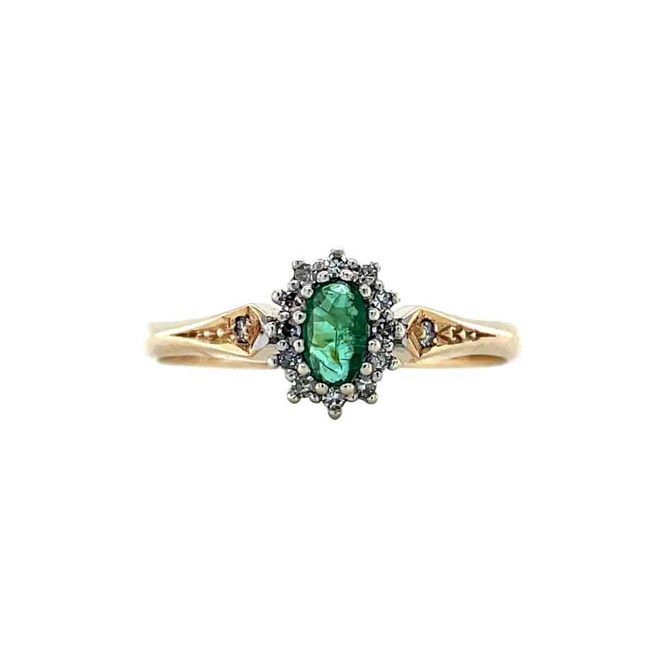 Vintage Cluster 9K Gold Ring with Emerald and Diamond