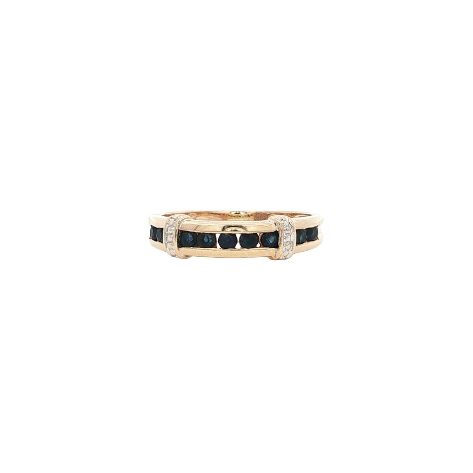 Vintage 14K Gold Ring with Sapphire