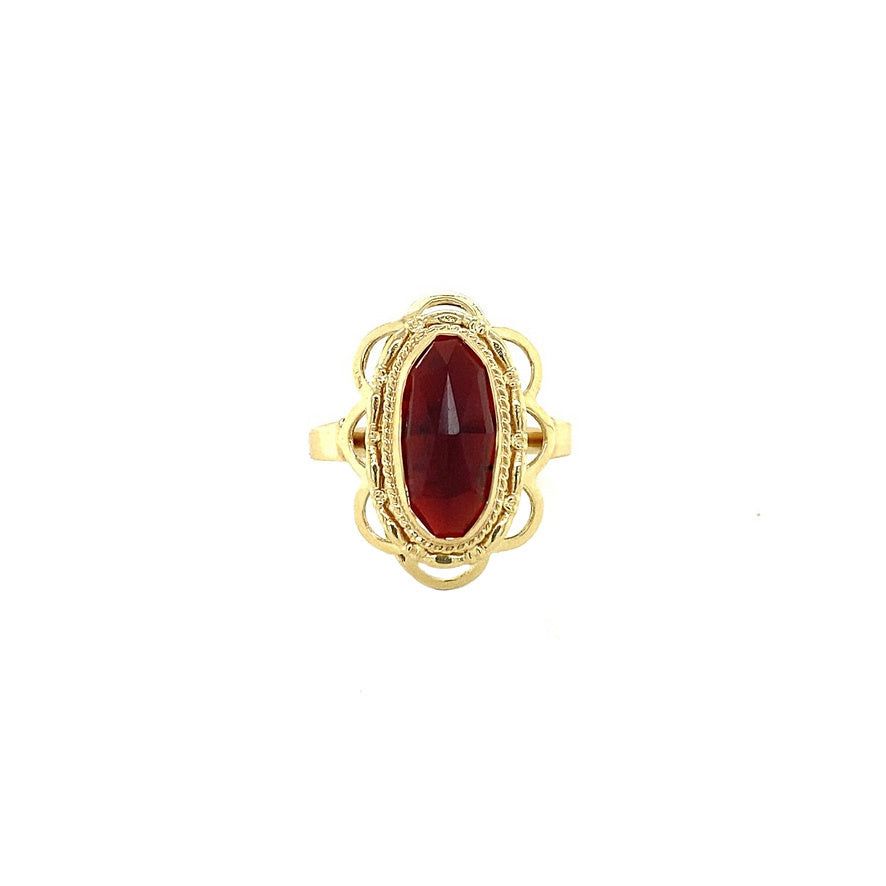 Vintage 14K Gold Ring with Garnet