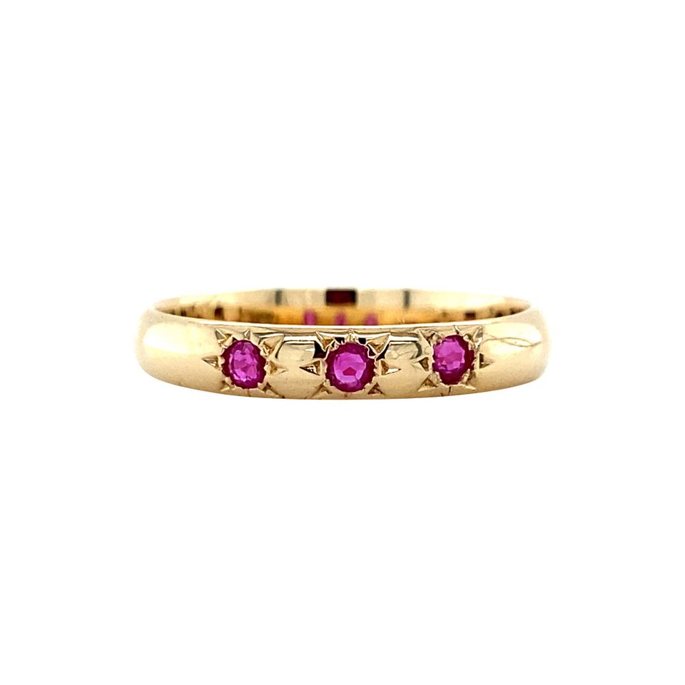 Vintage 14K Gold Ring with Ruby
