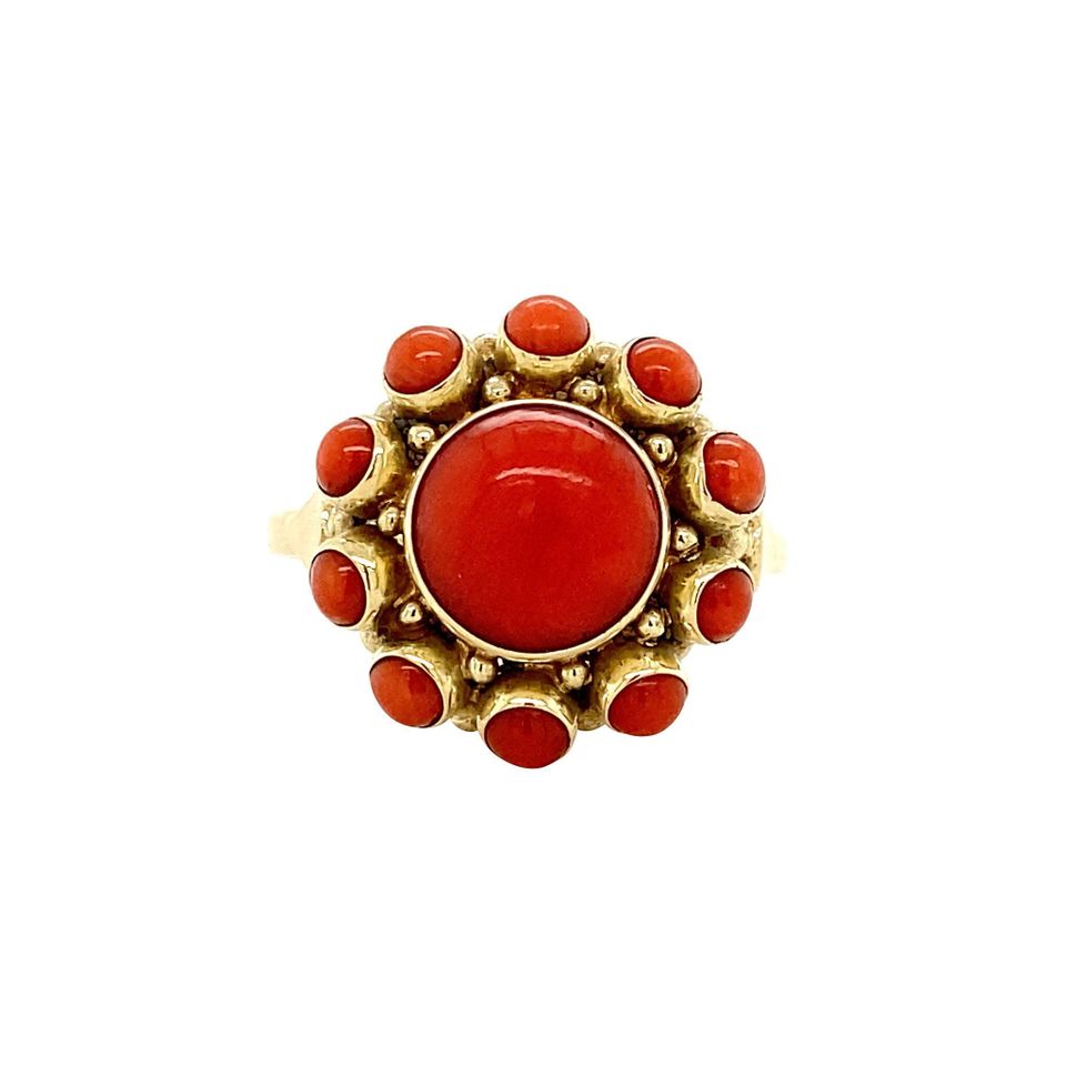 Vintage 14K Gold Cluster Ring with Red Coral