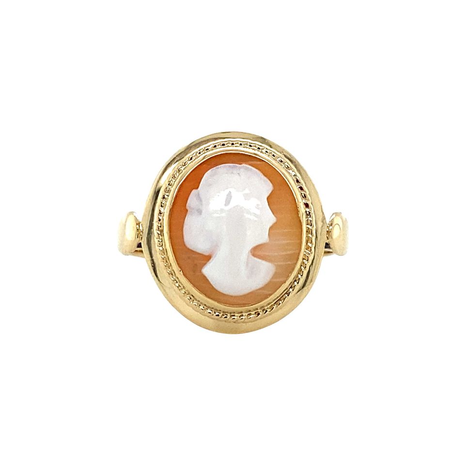 Vintage 14K Gold Ring with Cameo