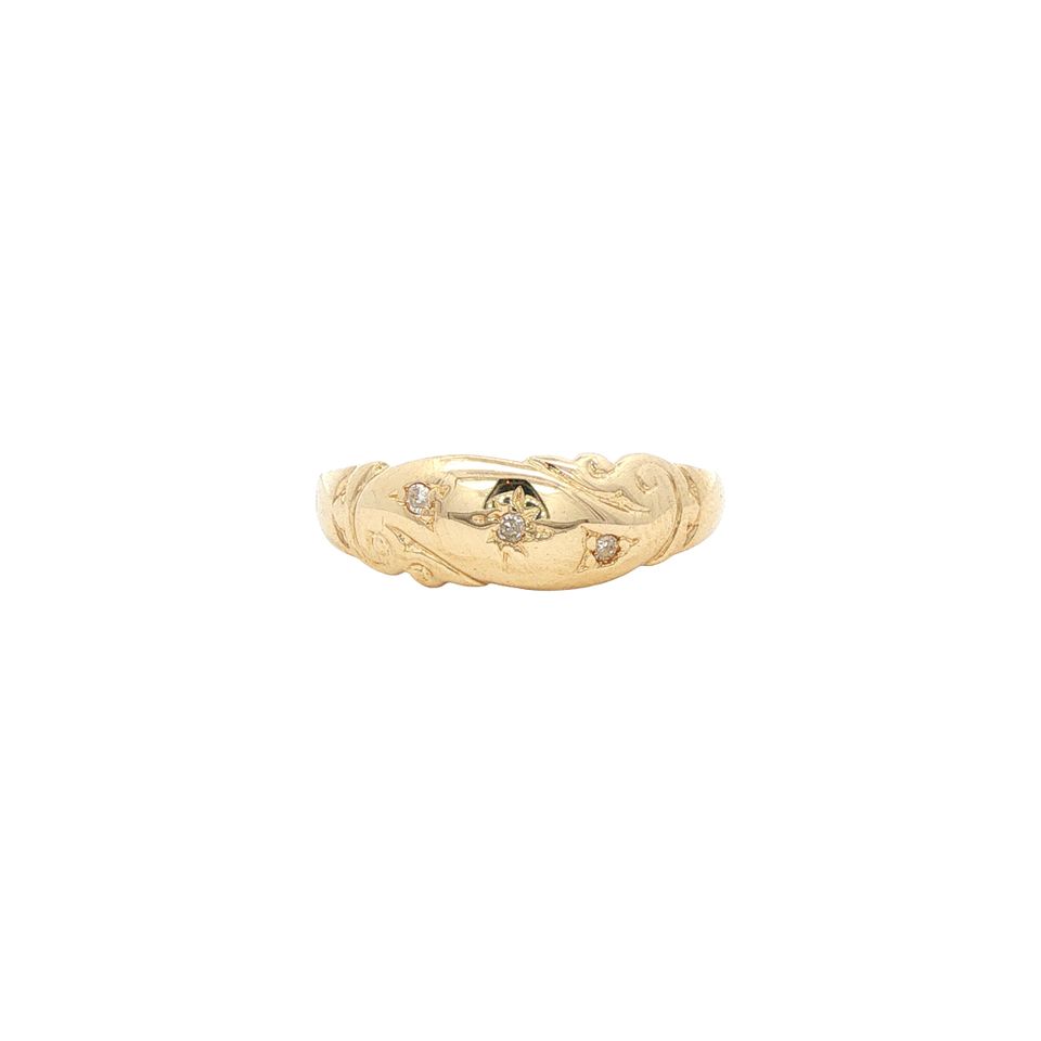 Vintage 14K Gold Ring with Diamond