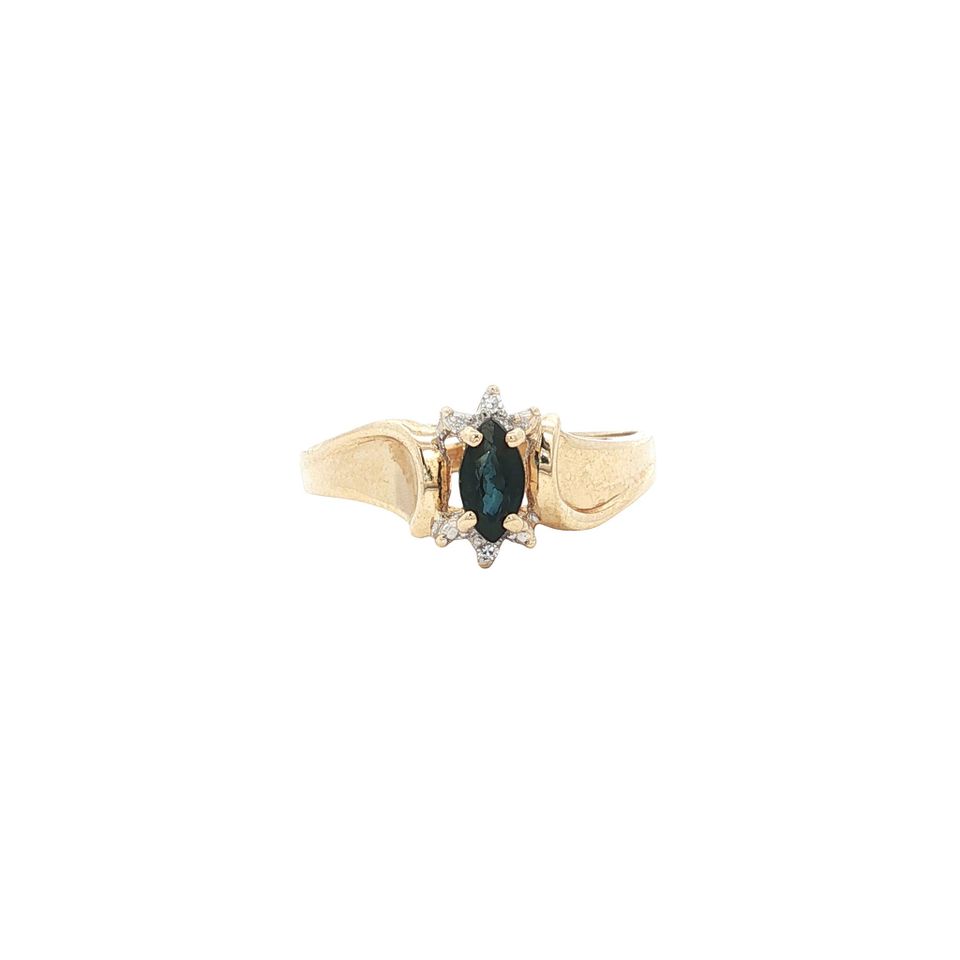 Vintage 14K Gold Ring with Sapphire and Diamond