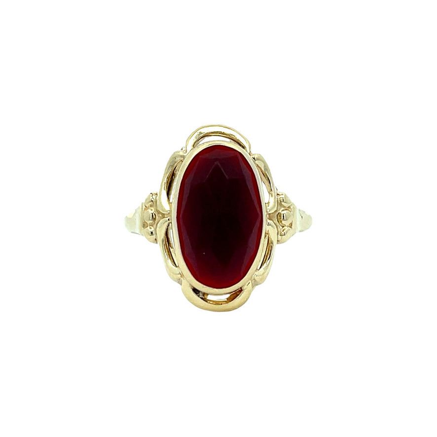 Vintage 14K Gold Ring with Carnelian