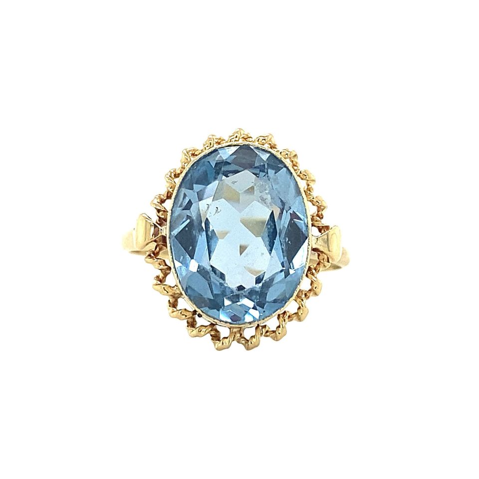Vintage 14K Gold Ring with Spinel