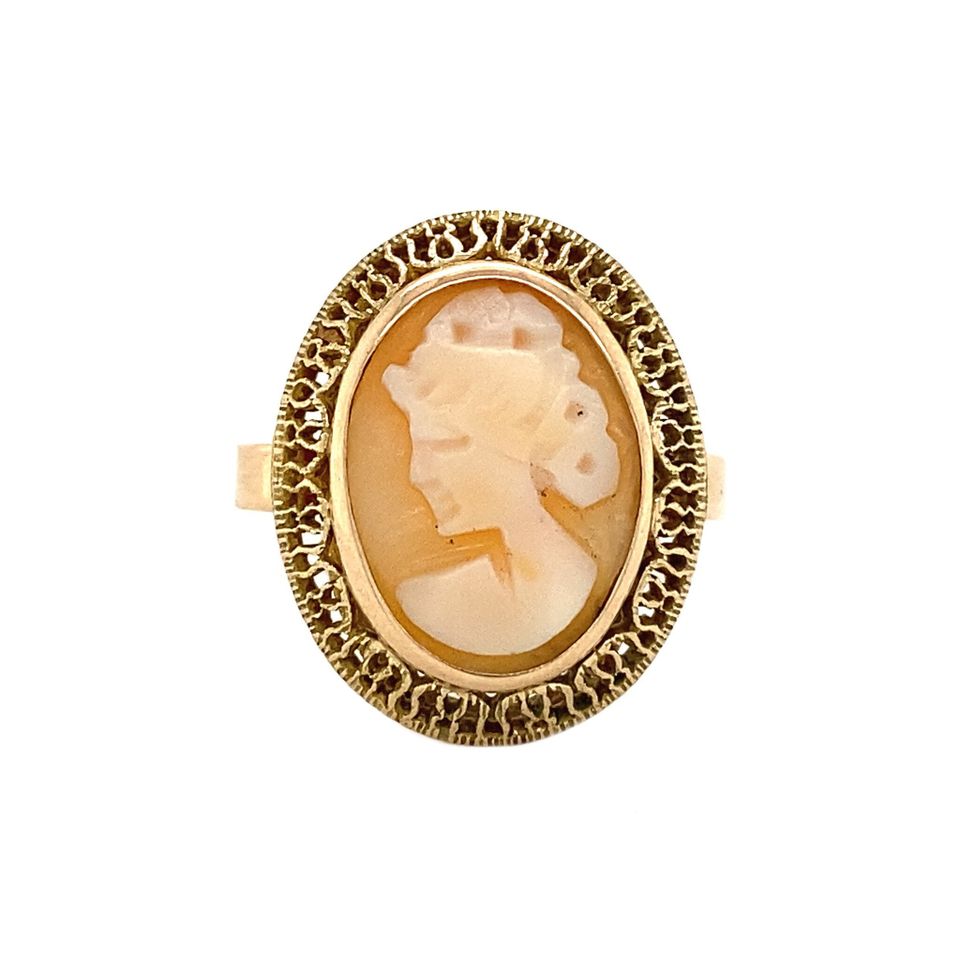 Vintage 14K Gold Ring with Cameo