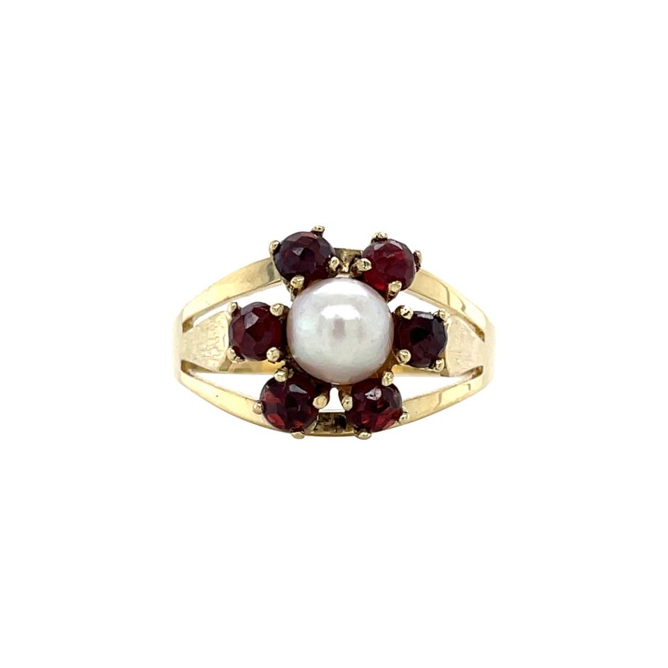 Vintage 14K Gold Cluster Ring with Pearl and Garnet