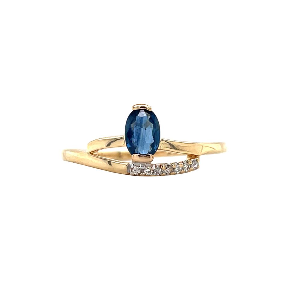 Vintage 18K Gold Ring with Sapphire and Diamond