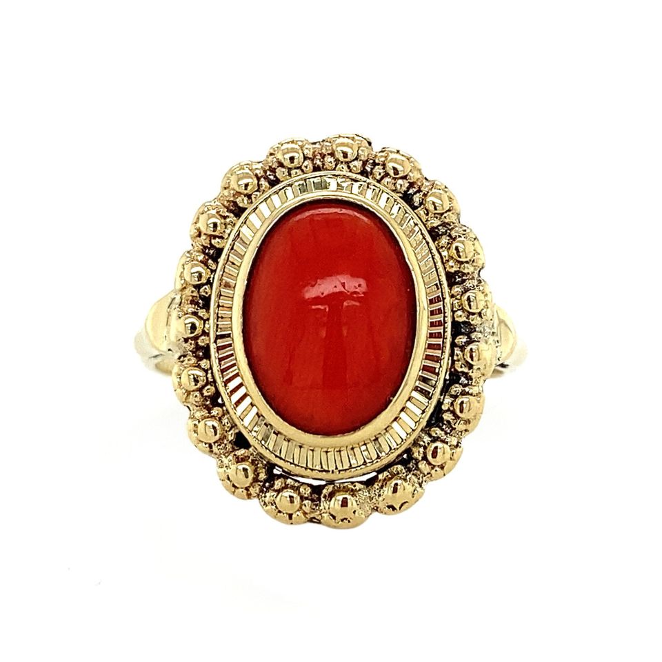 Vintage 14K Gold Ring with Red Coral