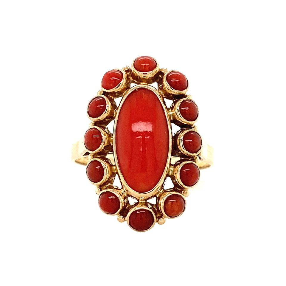 Vintage 14K Gold Cluster Ring with Red Coral