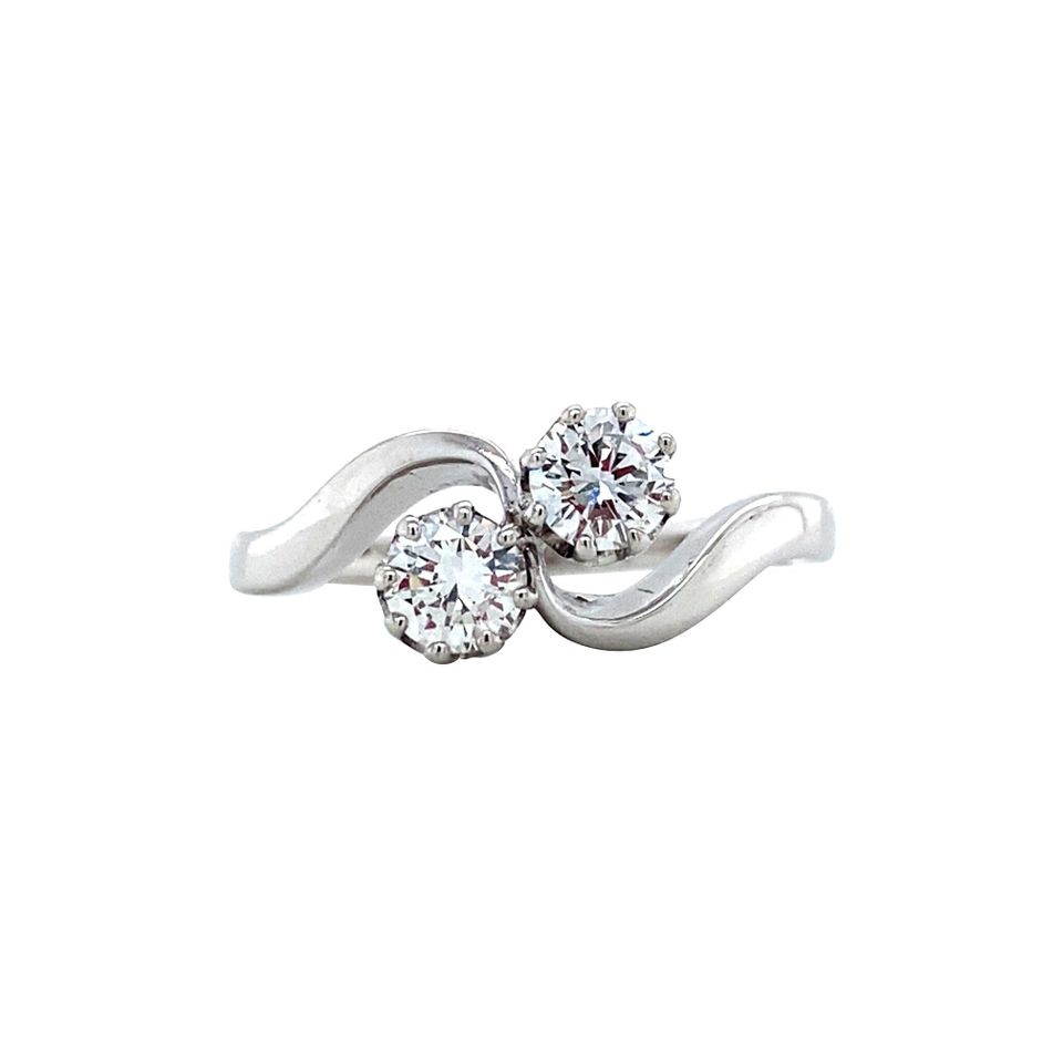 Vintage 14K White Gold Ring with Diamond