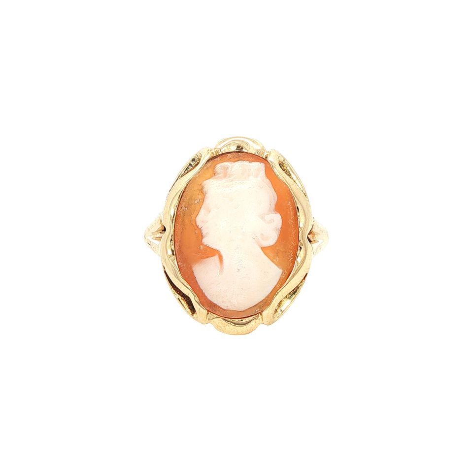 Vintage 14K Gold Ring with Cameo