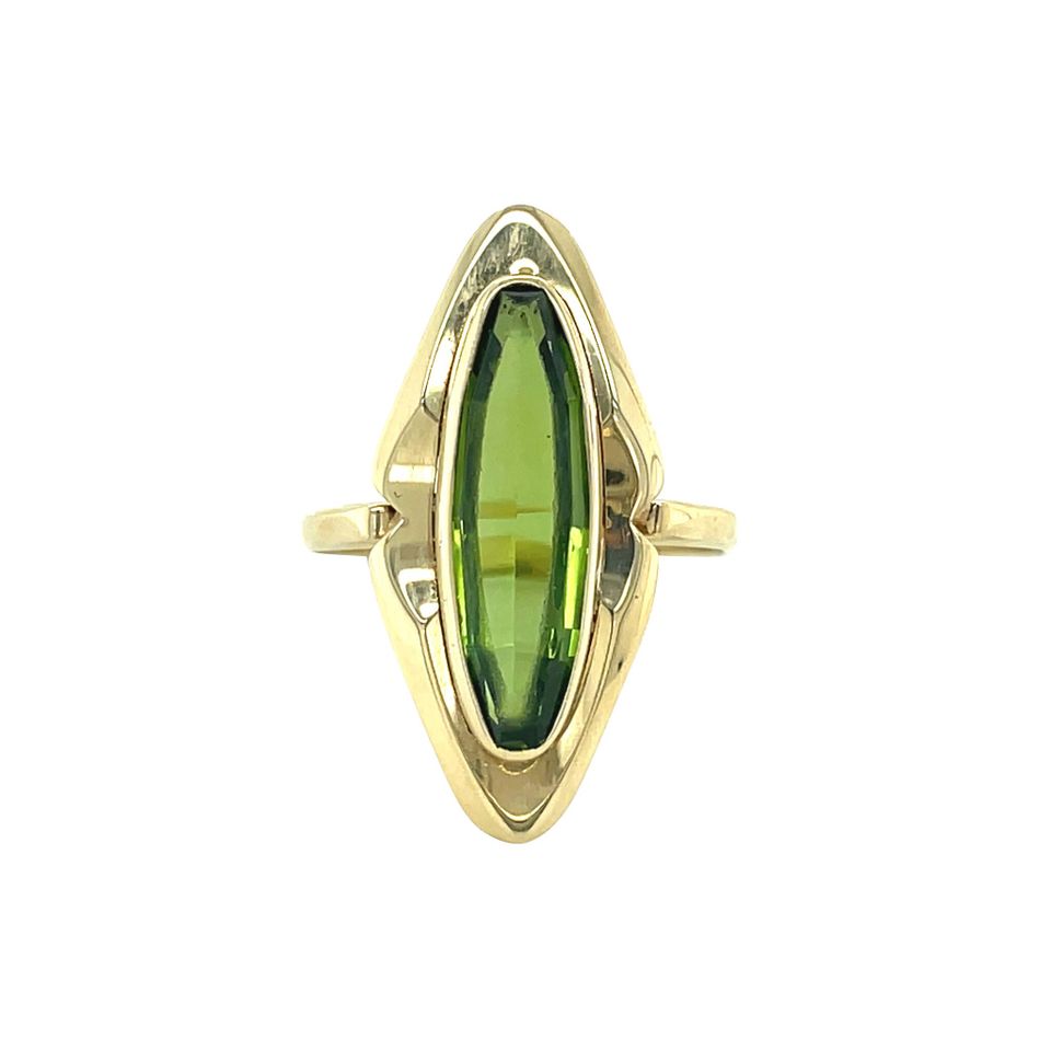 Vintage 14K Gold Ring with Spinel