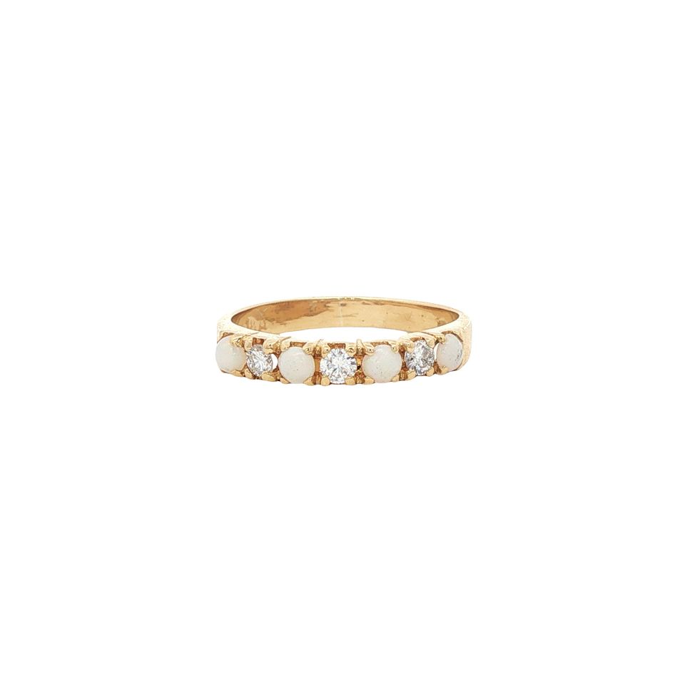 Vintage 14K Gold Ring with Opal and Diamond