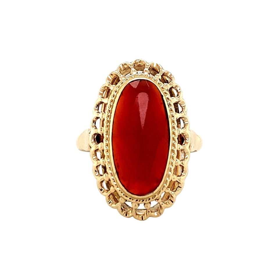 Vintage 14K Gold Ring with Carnelian