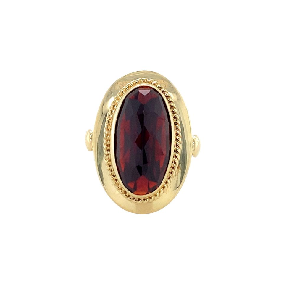 Vintage 14K Gold Ring with Garnet