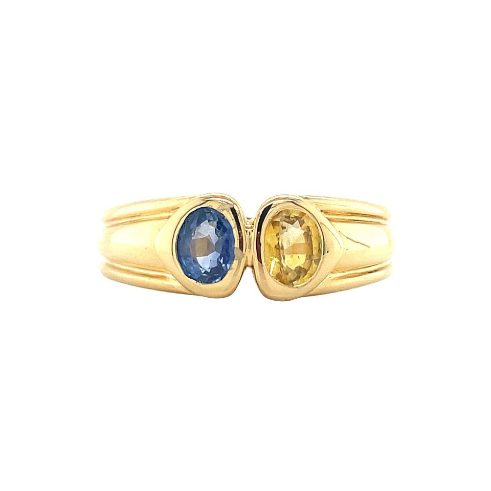 Vintage 18K Gold Ring with Sapphire