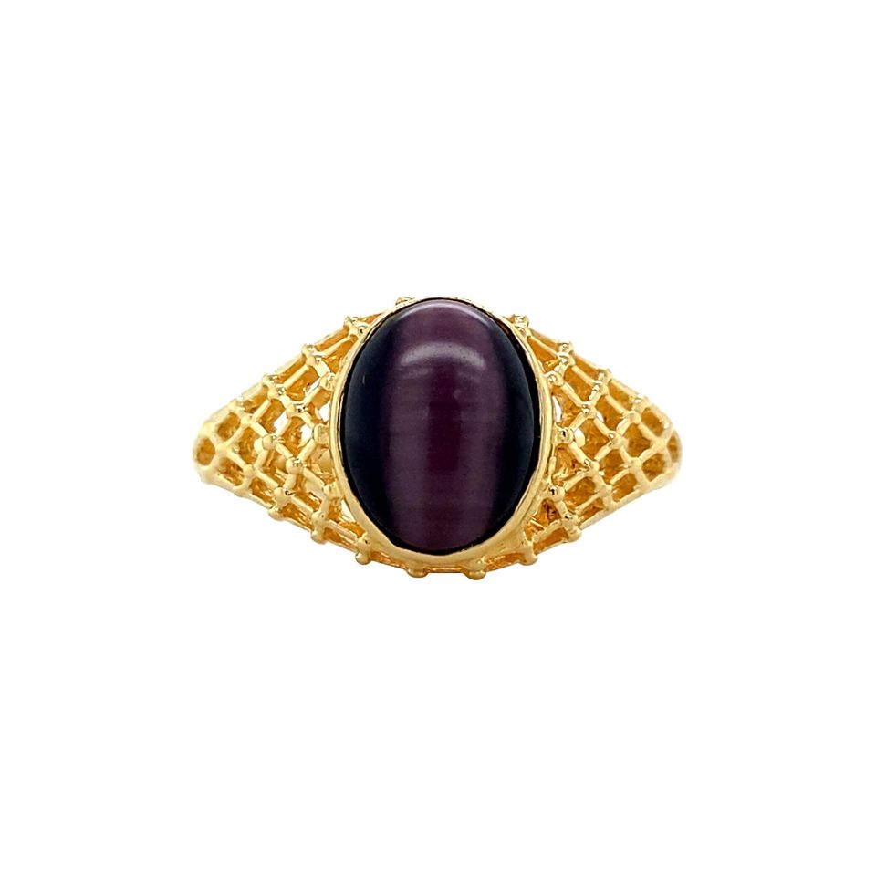 Vintage 18K Gold Ring with Kattenoog Colored Stone