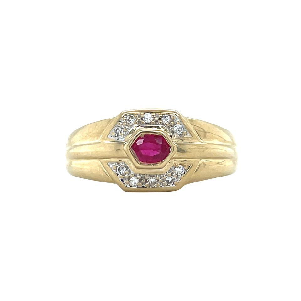 Vintage 14K Gold Ring with Ruby and Diamond