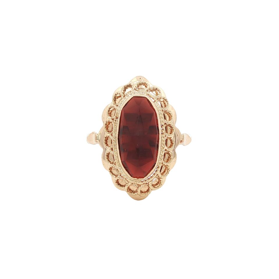 Vintage 14K Gold Ring with Garnet
