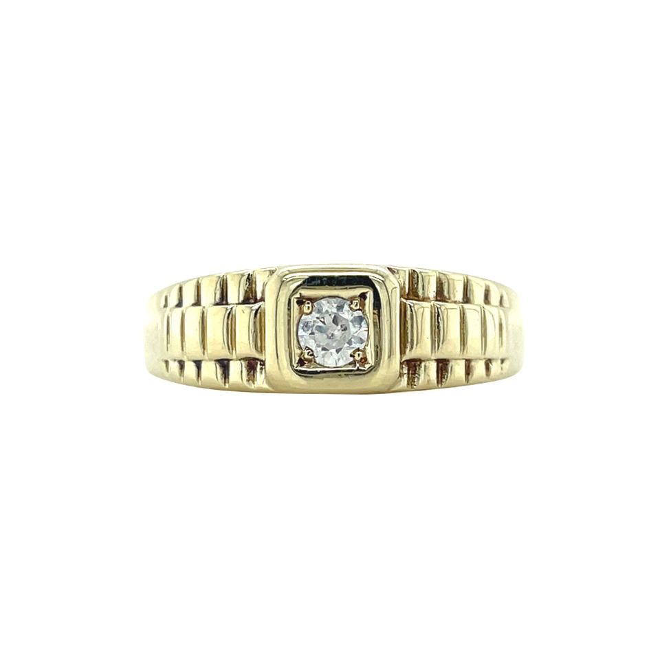 Vintage 14K Gold Ring with Cubic Zirconia