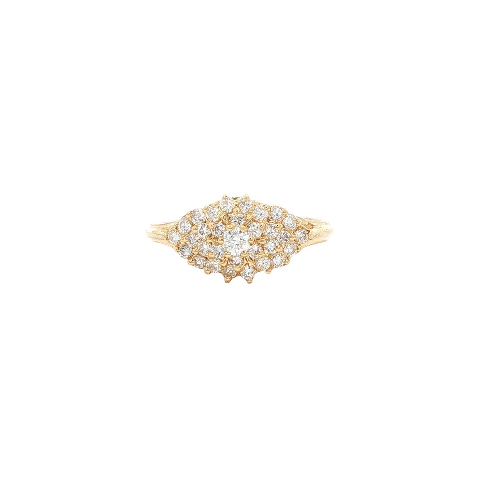 Vintage 18K Gold Ring with Diamond