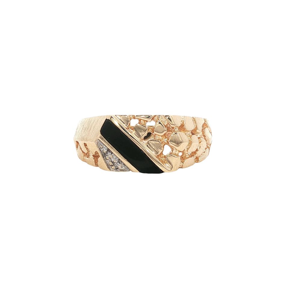 Vintage 10K Gold Ring with Onyx and Diamond