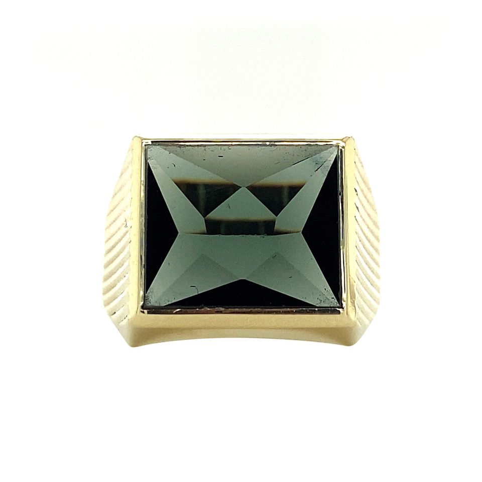 Vintage 14K Gold Ring with Green Spinel