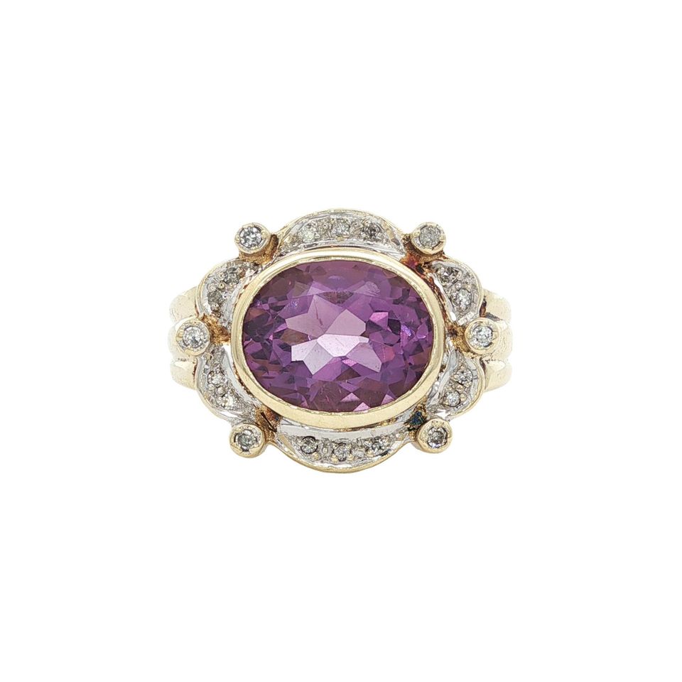 Vintage Cluster 8K Gold Ring with Amethyst and Diamond