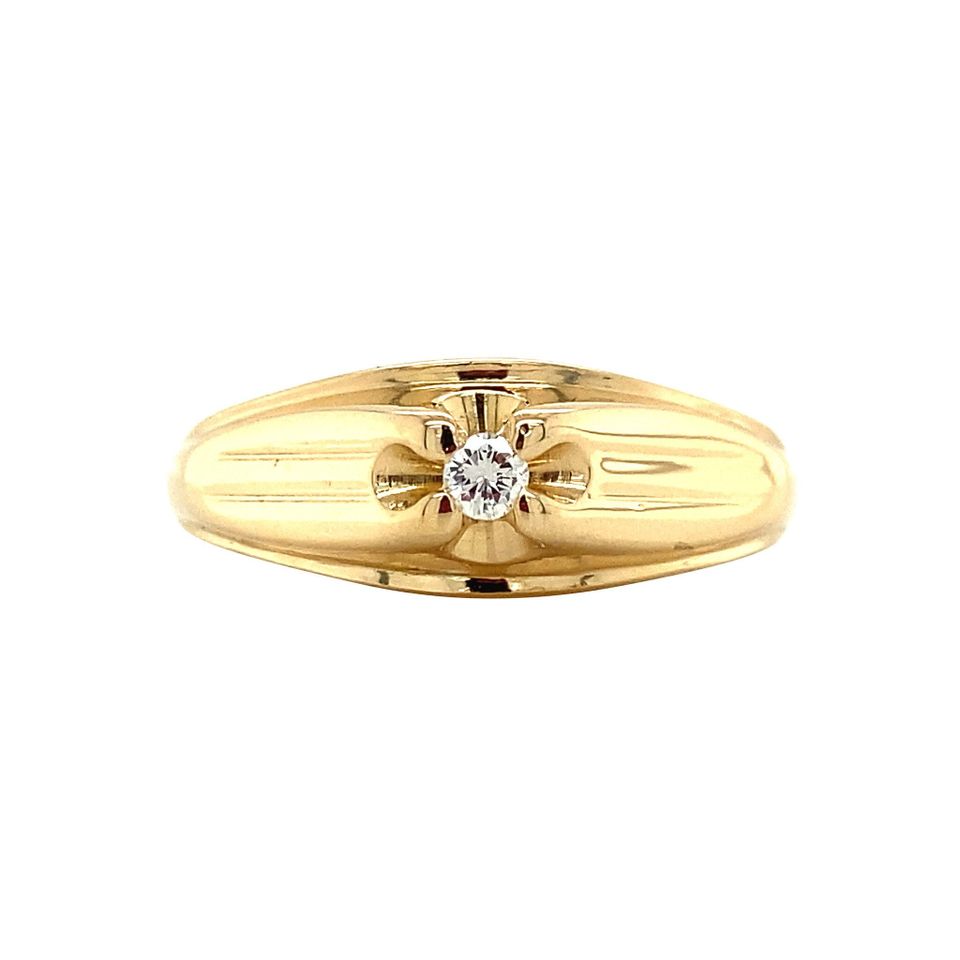 Vintage 18K Gold Ring with Diamond
