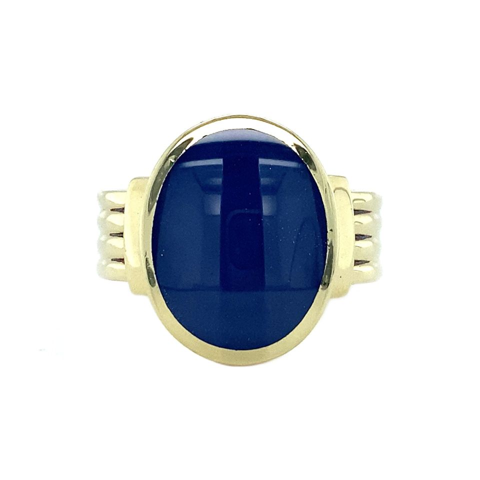 Vintage 14K Gold Ring with Blue Star Sapphire