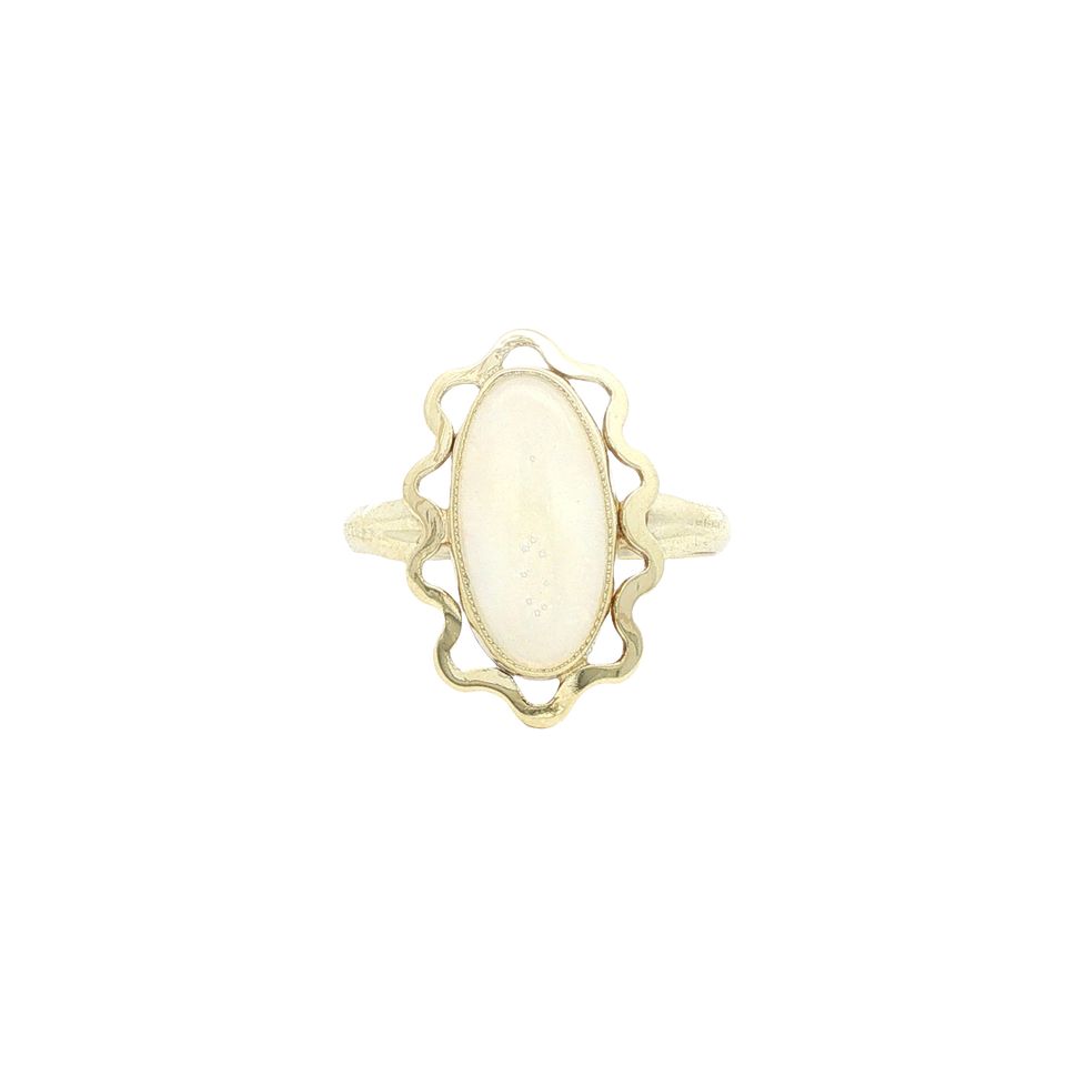 Vintage 14K Gold Ring with Opal