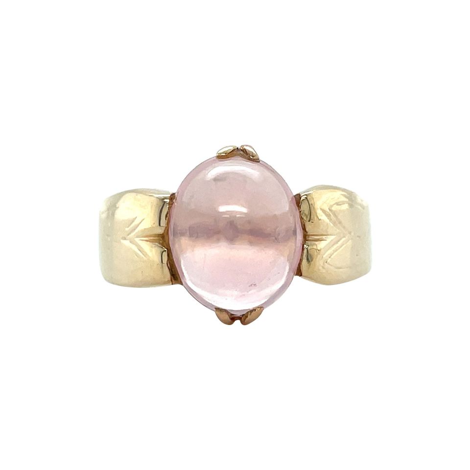 Vintage 14K Gold Ring with Star Rose Quartz