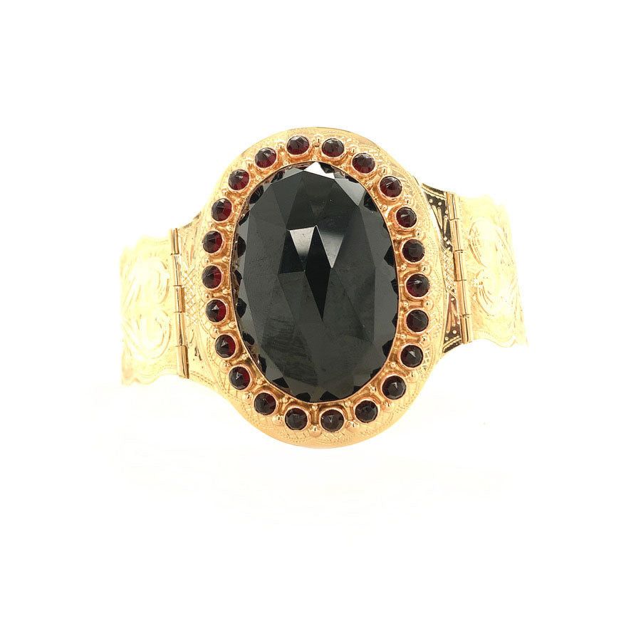 Vintage 14K Gold Bracelet with Garnet