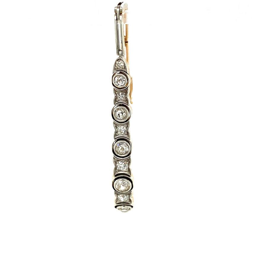 Vintage 14K Gold Bracelet with Diamond