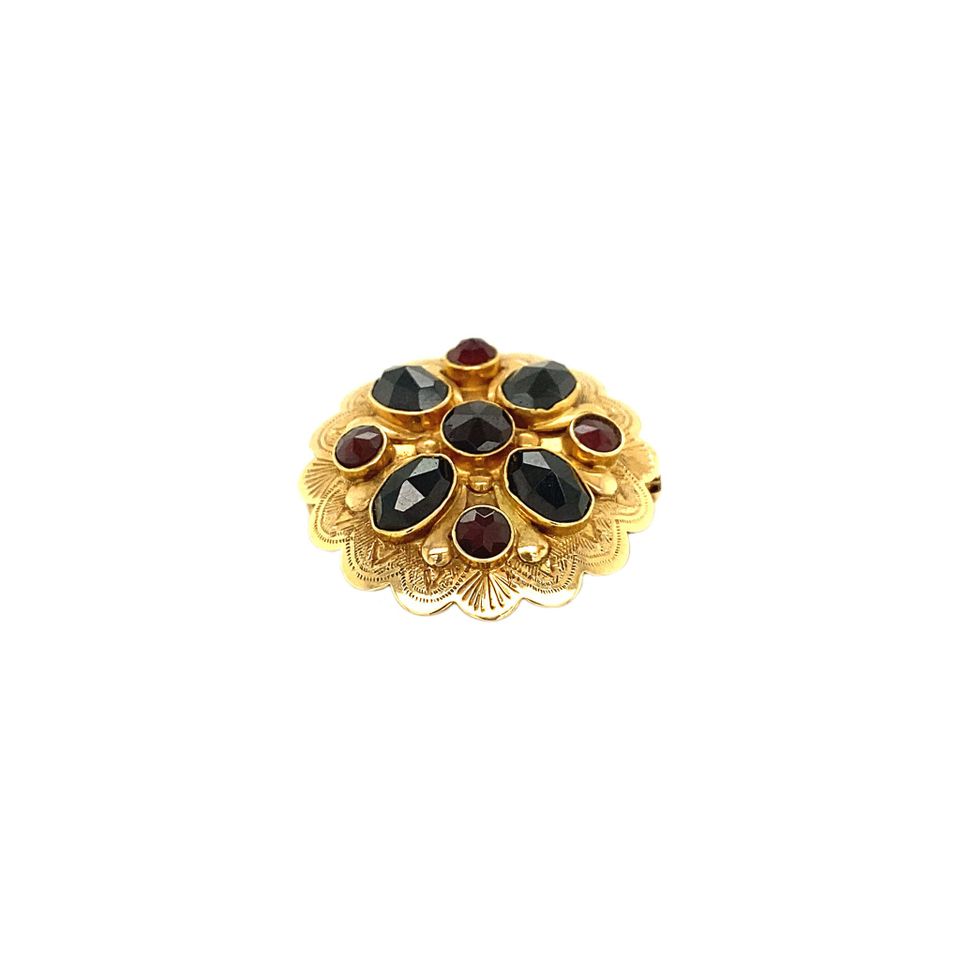 Vintage 14K Gold Brooch with Garnet