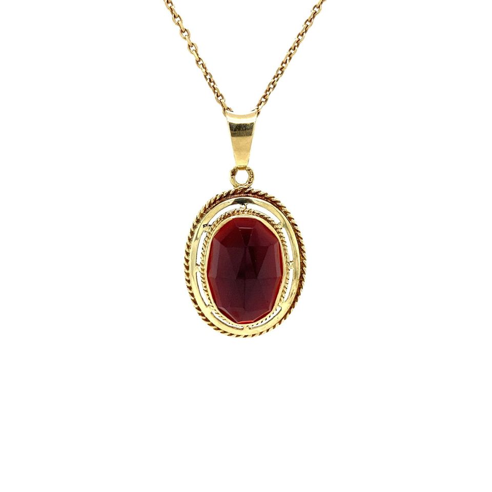 Vintage 14K Gold Pendant with Garnet