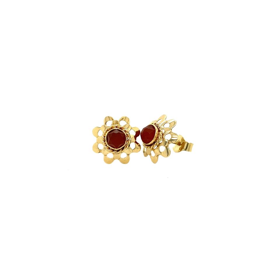 Vintage 14K Gold Stud Earrings with Carnelian