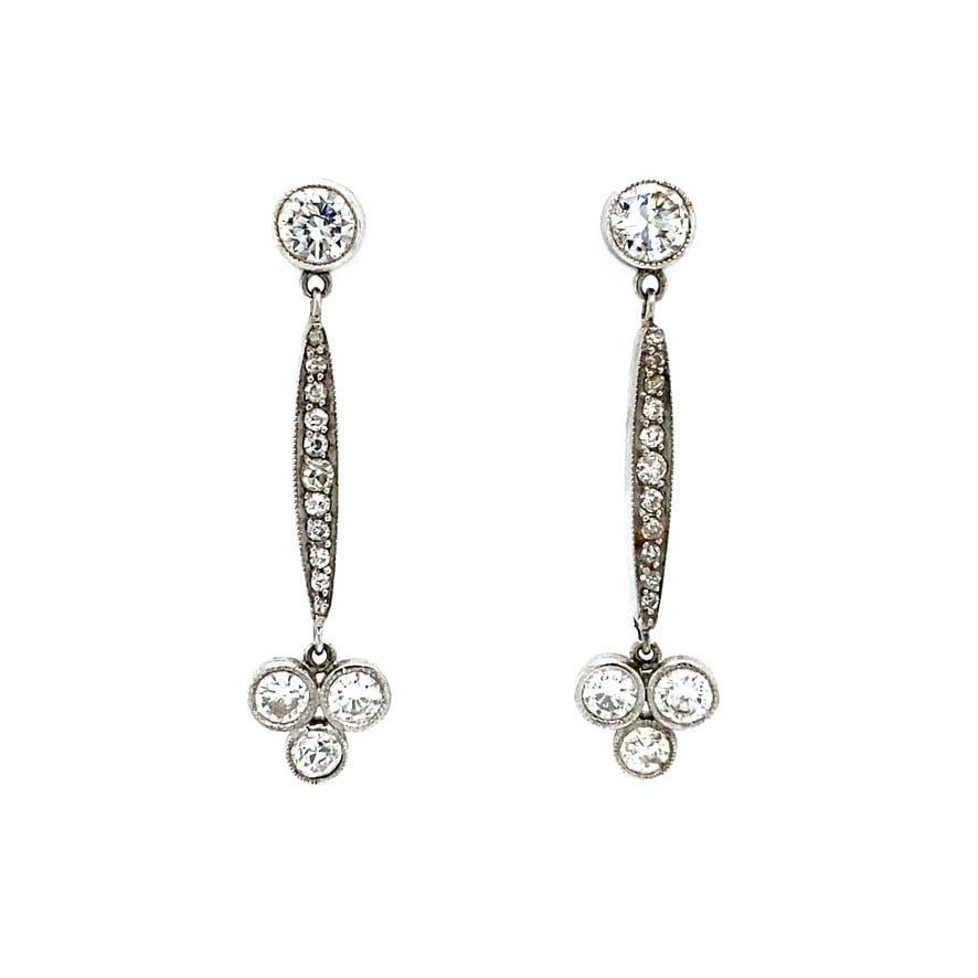 Vintage 14K White Gold Stud Earrings with Diamond