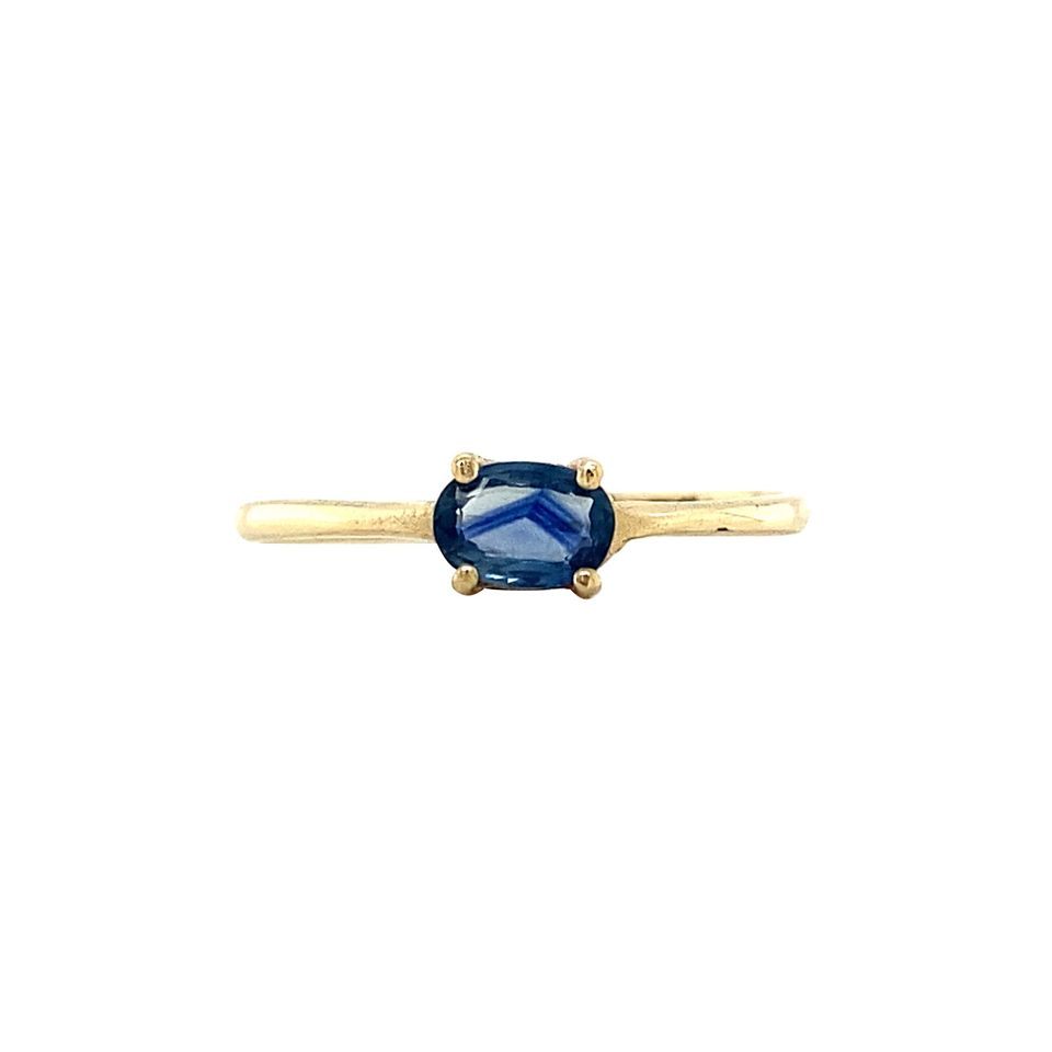 Vintage 14K Gold Ring with Sapphire