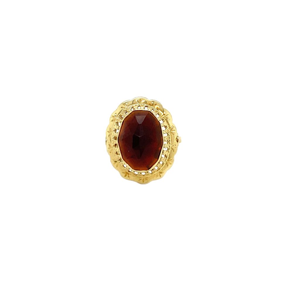 Vintage 14K Gold Ring with Garnet